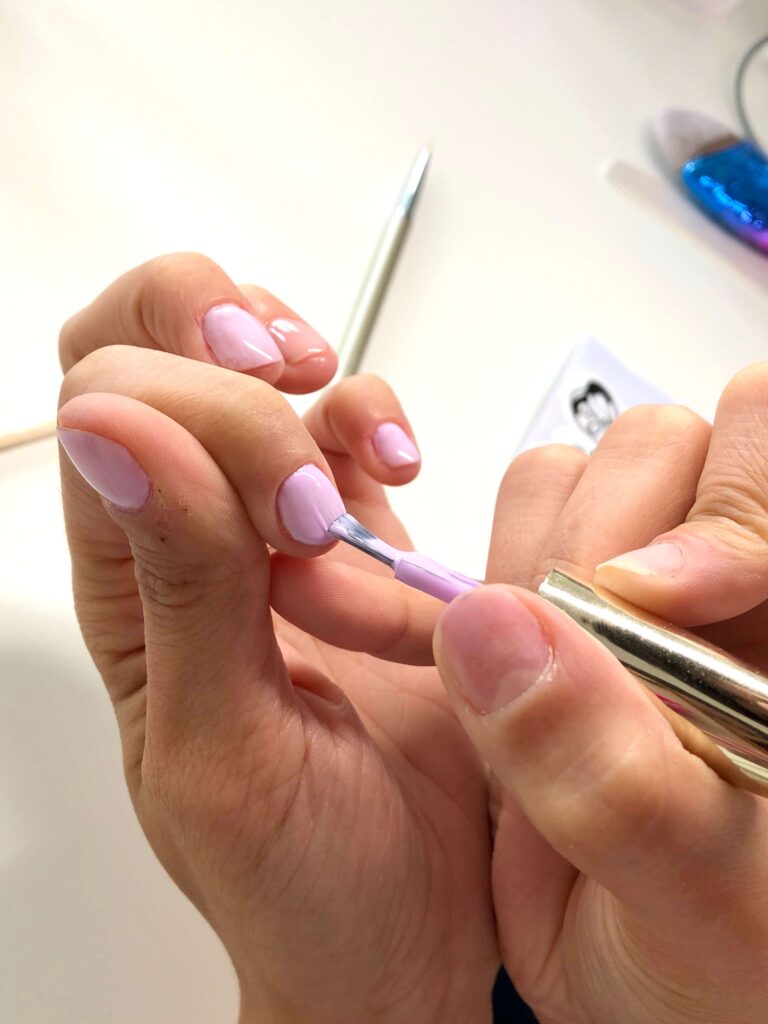 frez do skórek, manicure kombinowany, frez ceramiczny, frez do hybrydy, jak dobrać frez, gradacja frezów, usuwanie masy żelowej, frezarka do paznokci